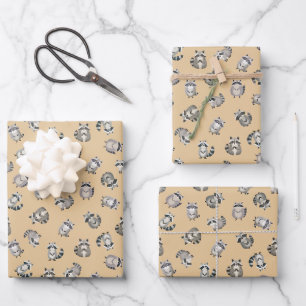 Geworfene Wasserfarben-Waschbären auf Hellorange Geschenkpapier Set