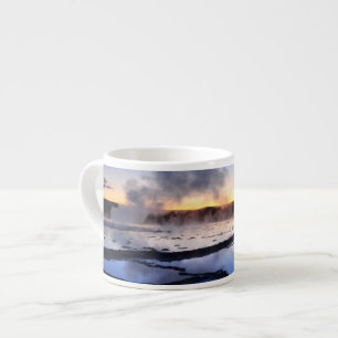 Geysir-Rauch am Sonnenuntergang Espressotasse