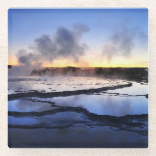 Geysir-Rauch am Sonnenuntergang Glasuntersetzer