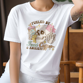 Gezaubert durch eiskalten Kaffee und Angst T-Shirt