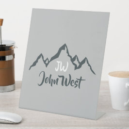 Gezeichnet Bergkette personalisierbare Monogramm Sockelschild
