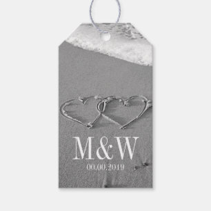 Gezeichnet Herzen in Sand Strand Hochzeit Gutes Ge Geschenkanhänger