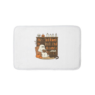 Ghost Reading in Cosy Halloween Library Classic T- Badematte