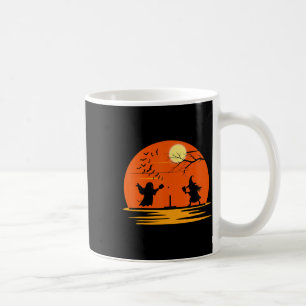 Ghost und Hexe spielen Pickleball Halloween Costu Kaffeetasse
