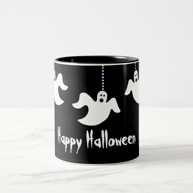 Ghosts Halloween-Tasse, schwarz Zweifarbige Tasse (Mittel)