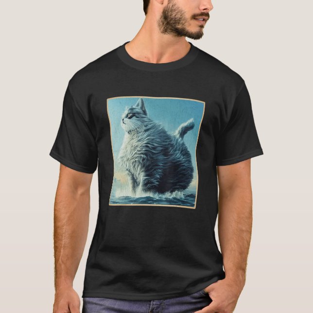 Giant House Cat Rising From The Sea Fantasy Coloss T-Shirt (Vorderseite)