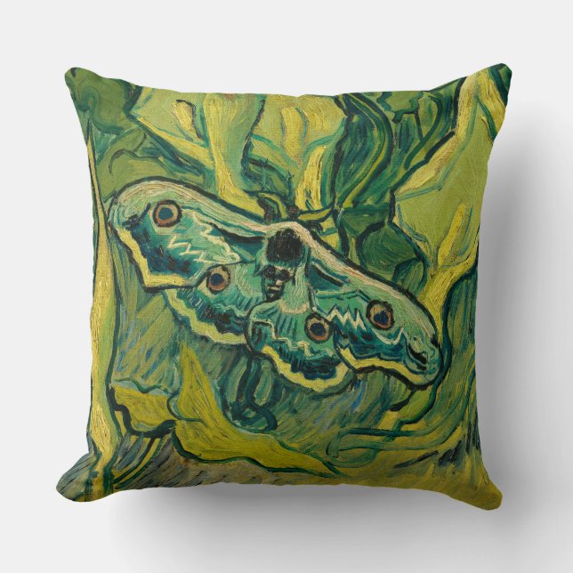 Giant Peacock Moth, 1889 von Vincent van Gogh Kissen (Vorderseite)
