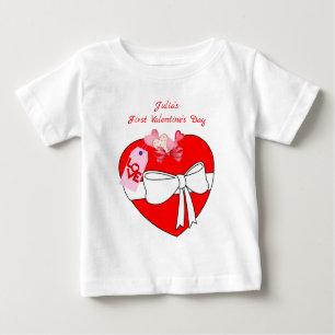 Gib dir mein Herzgeschenk für das Baby Mädchen 1. Baby T-shirt