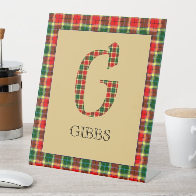Gibbs Tartan Monogram G Pedestal-Zeichen Sockelschild (In Situ)