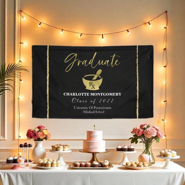 Gilded Dark Chalkboard Pharmacy School Abschluss Banner (Von Creator hochgeladen)