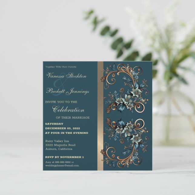 Gilded Floral Elegance Wedding Einladung (Stehend Vorderseite)