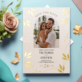 Gilded Floral | Lässige Hochzeit von Goldcreme Folieneinladung
