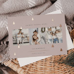 Gilded Forest | Elegante Weihnachts-FotoCollage Folien Feiertagskarte<br><div class="desc">Ein modernes und elegantes Weihnachtskartendesign mit drei quadratischen Fotos,  nebeneinander auf einem blass taupe Hintergrund mit Rose goldgelben Pinienbäumen. Personalisieren Sie mit Ihrem individuellen Urlaubsgruß,  Familiennamen und dem Jahr.</div>