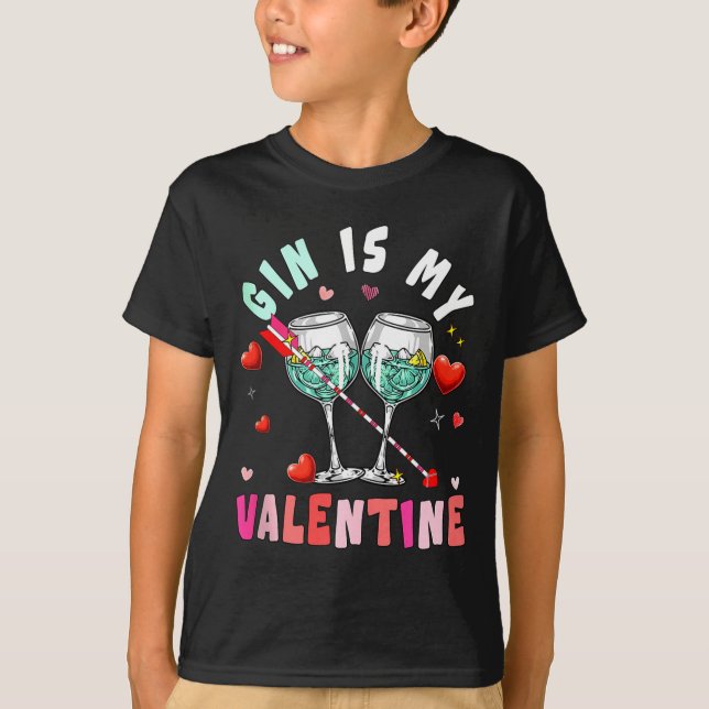 Gin Is My Valentine Hearts Matching Drinker Family T-Shirt (Vorderseite)