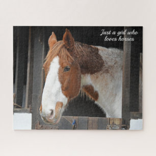 Ginger Horst on Farm Nur ein Mädchen, das Pferde L