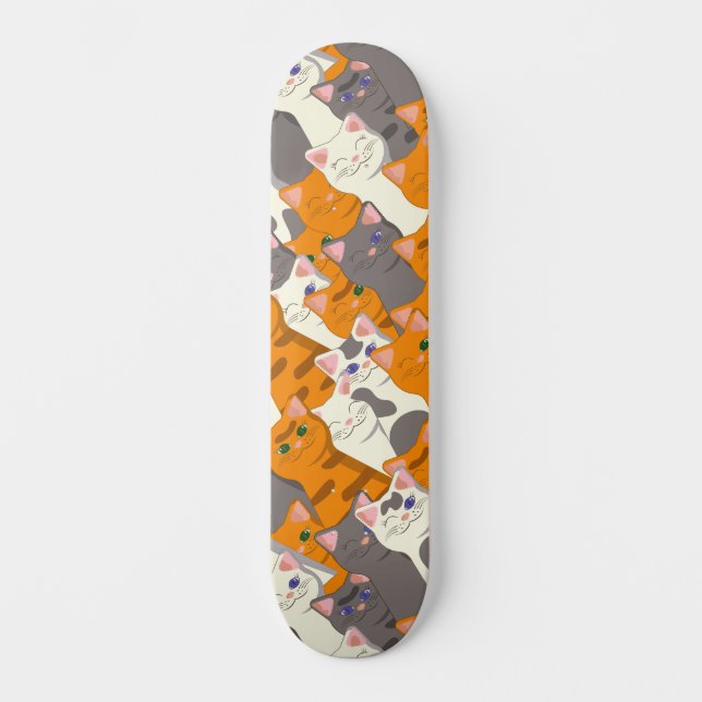 Ginger Weiße Katze Diagonalmuster Skateboard (Vorderseite)