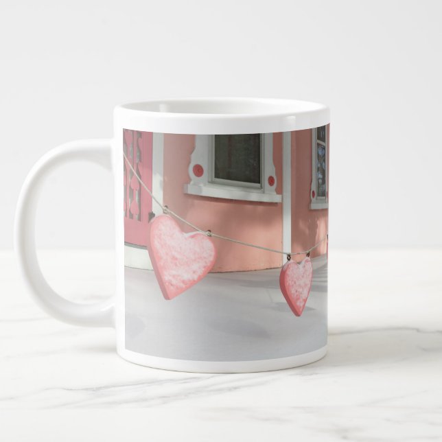 Gingerbread Hearts in Snow - Martha's Vineyard Jumbo-Tasse (Links)