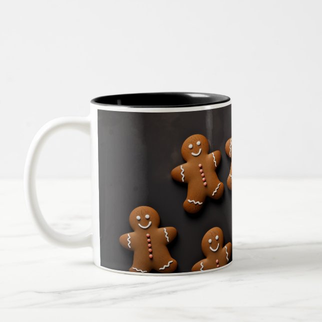 Gingerbread Men Knolling Zweifarbige Tasse (Links)