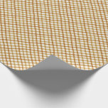 Gingham Christmas Wrapping Paper in Gold Geschenkpapier<br><div class="desc">Moderne Weihnachtsverpackung mit meinem wackeligen Gingham in goldgelben Farbtönen. Machen Sie Ihre Geschenke FUN! Traditionelle Weihnachtsfarben und -designs mit einer modernen und unterhaltsamen Drehung.</div>