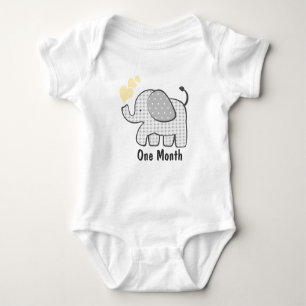 Gingham Elephant Erster Monat Baby Strampler