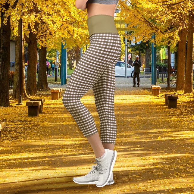 Gingham gedämpftes Braun Capri Leggings (Gingham Muted Brown Capri Leggings)