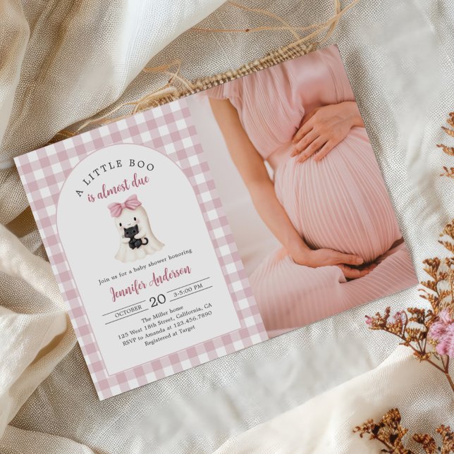 Gingham Halloween Ghost Girl Baby Shower Foto Einladung (Von Creator hochgeladen)