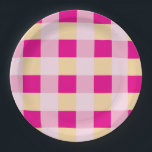 Gingham Pattern Pappteller<br><div class="desc">Cooles Gingham- oder Checkerboard-Muster mit trendgelben und hellen rosa Farben.</div>