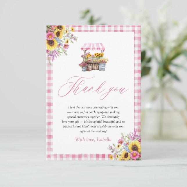 Gingham Rose Moderne Frais Arrive du Marché Merci (Debout devant)