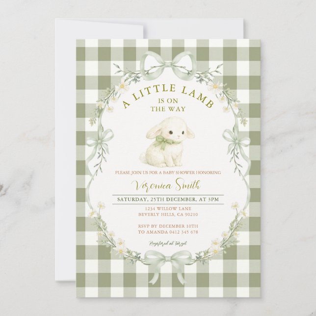 Gingham Sage Green Little Lamb Baby Shower Einladung (Vorderseite)