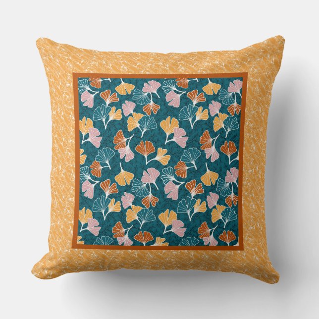 Ginkgo-Blätter auf Ocean Blue mit Goldgrenze Kissen (Vorderseite)