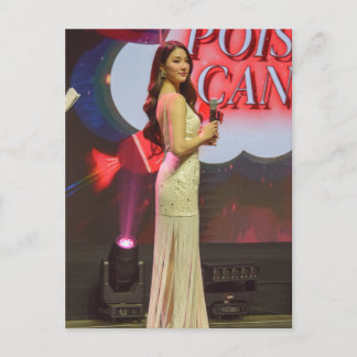 Ginny Natnicha Feiertagspostkarte