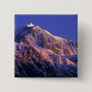Gipfel des Denali-Gipfels Mt. McKinley) bei Button