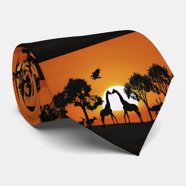 Giraffe bei Sonnenuntergang Krawatte (Gerollt)