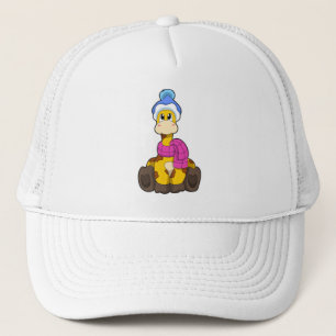 Giraffe im Winter mit Scarf & Hat Truckerkappe