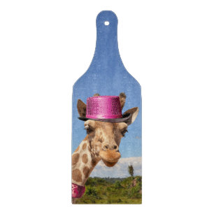 Giraffe in funkelnd-rosa Hut Schneidebrett
