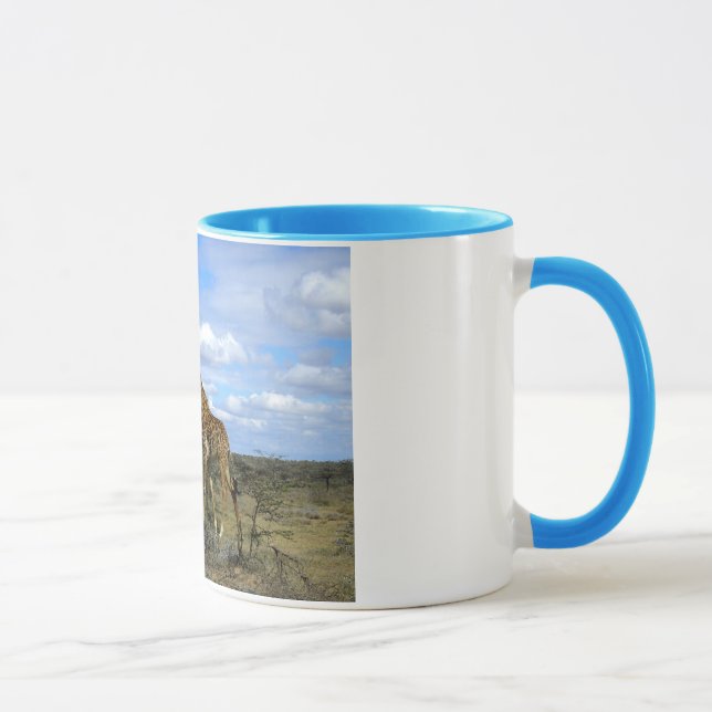 GIRAFFE IN KENIA AFRIKA TASSE (Rechts)