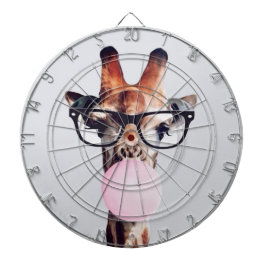 Giraffe mit Brille bläst einen rosa Kaugummibubble Dartscheibe