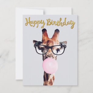 Giraffe mit Brille bläst rosa Kaugummi