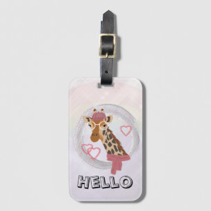Giraffe mit Brille und roter Bettdecke Gepäckanhänger