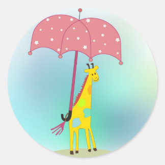 Giraffe mit Schirm Runder Aufkleber