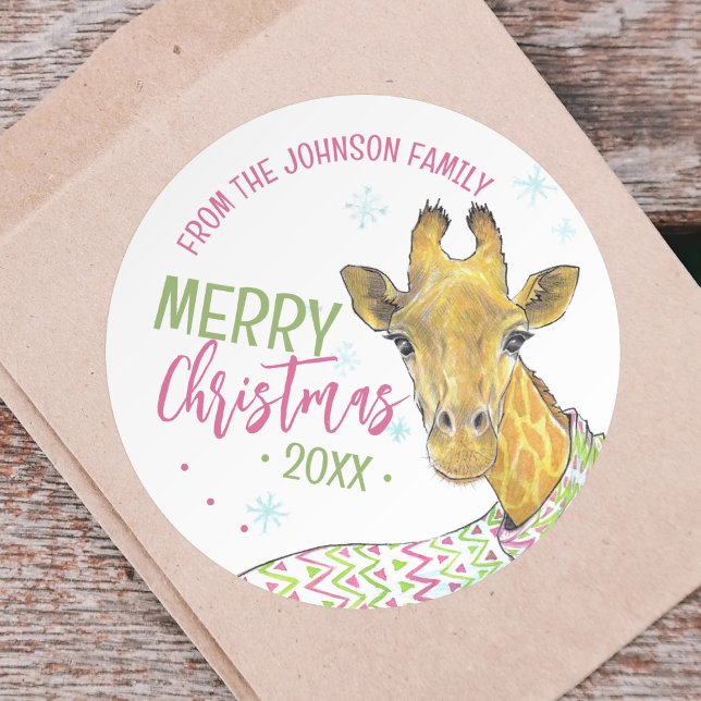 Giraffe mit Weihnachtsschal Niedlicher Spaß Tierku Runder Aufkleber (Von Creator hochgeladen)
