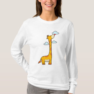 Giraffe mit Wolken T-Shirt