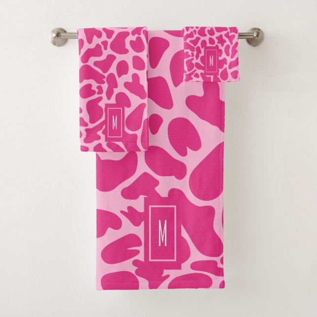 Giraffe rose chaud Monogramme moderne fille (En situation)
