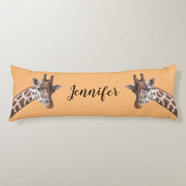Giraffe Safari Personalisierter Tiername Seitenschläferkissen (Vorderseite)