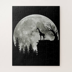 Giraffe Stehend auf MondHalloween-Geschenk für sie