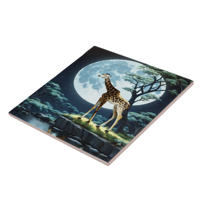 Giraffe unter Vollmond durch ruhiges Wasser Fliese (Seite)