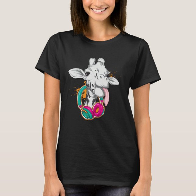Giraffe with Headphones Wild Animals T-Shirt (Vorderseite)