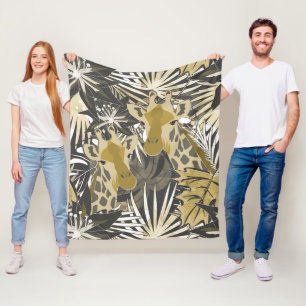 Giraffen im Nachtwald. Fleecedecke