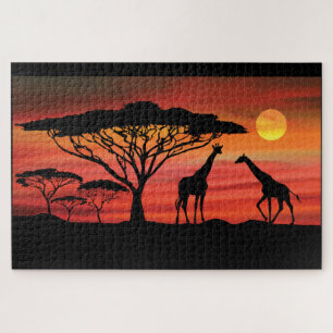 Giraffen in einem serengeti-afrikanischen Sonnenun