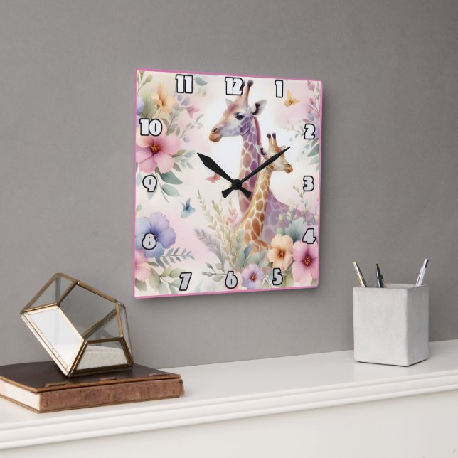 Giraffen unter pulsierenden afrikanischen Blume Quadratische Wanduhr (Büro)